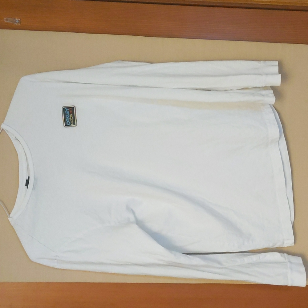 Oakley Factory Pilot Long Sleeve White  T-Shirt Size Medium